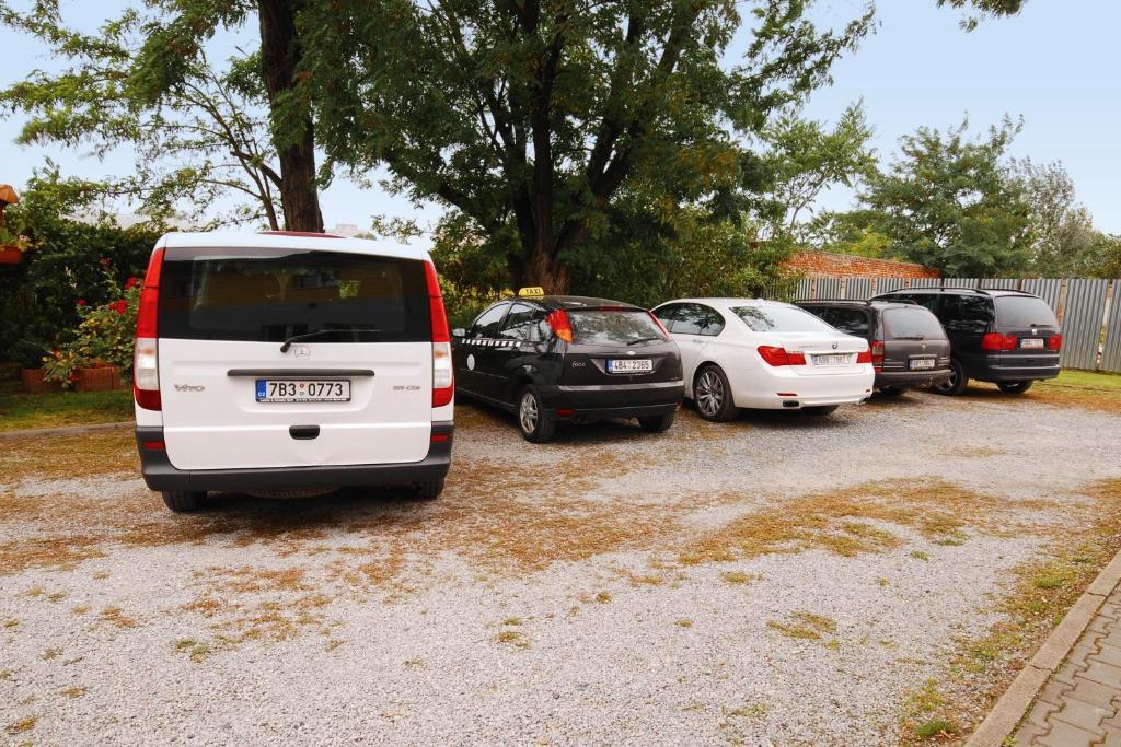 Expres Atack Penzion Brünn Exterior foto